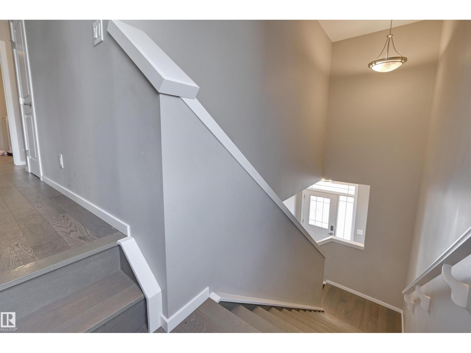 2031 207 St NW, Edmonton, Alberta  T6M 1R7 - Photo 18 - E4472218