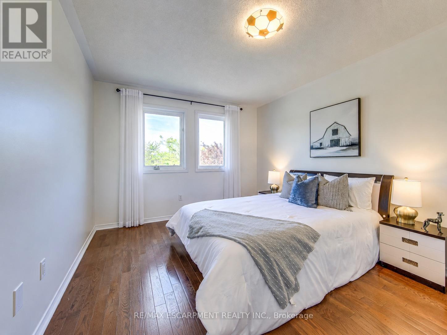 5875 Fieldon Road, Mississauga, Ontario  L5M 5K5 - Photo 30 - W13161252