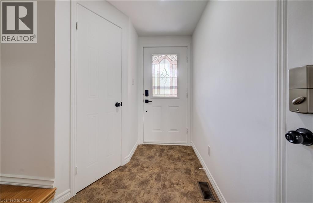 466a Exmoor Street, Waterloo, Ontario  N2K 3T7 - Photo 3 - 40829611