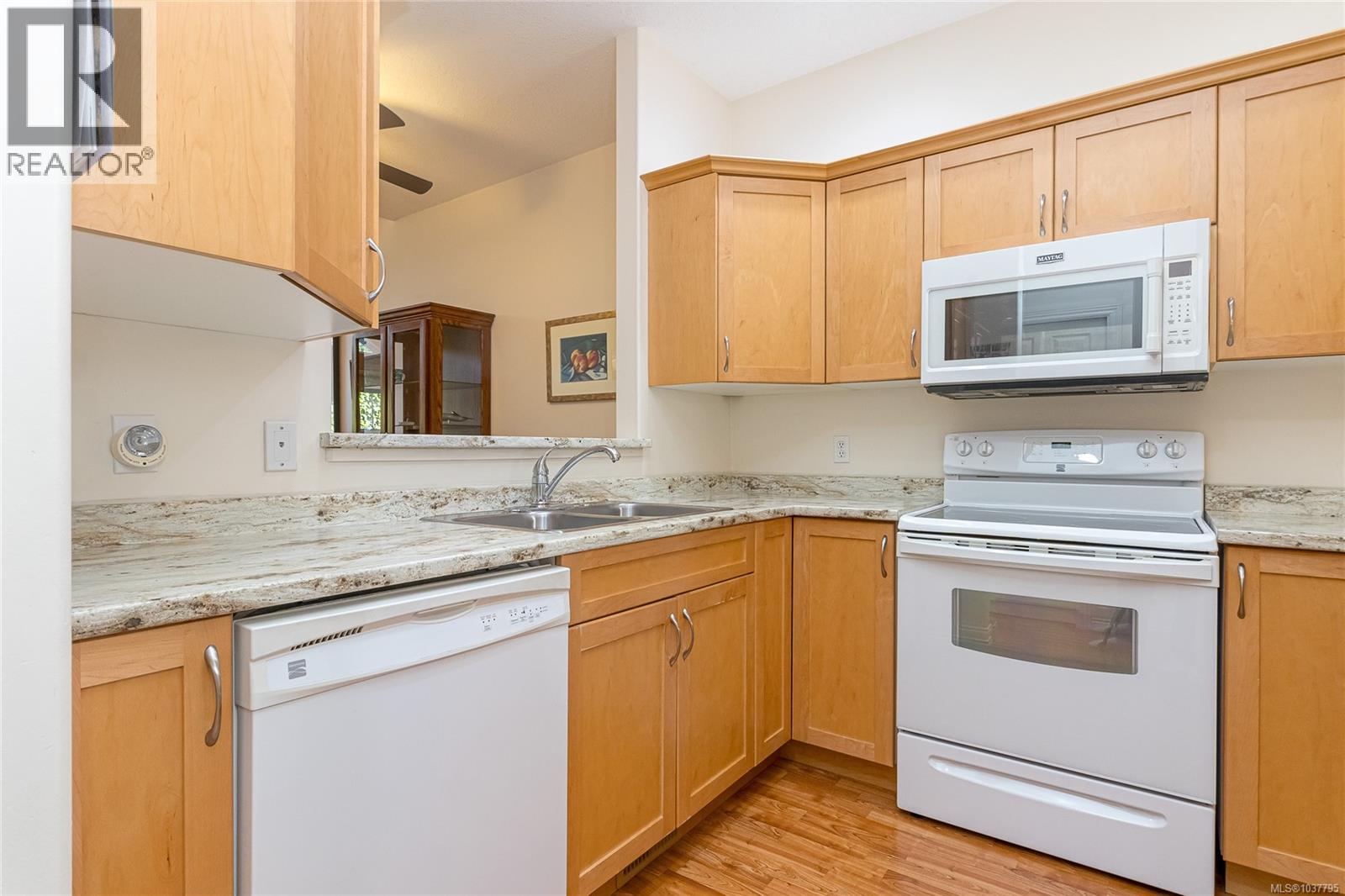 27 631 Blenkin Ave, Parksville, British Columbia  V9P 2Z4 - Photo 2 - 1037795
