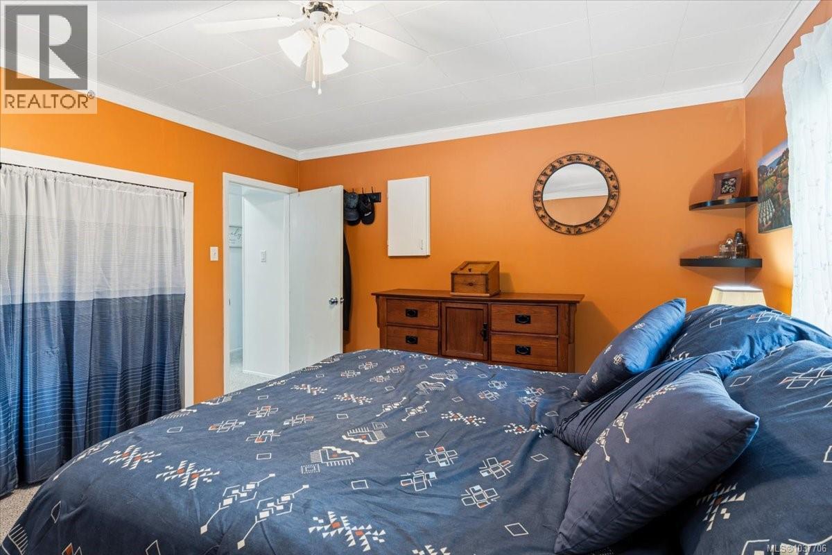 13345 Cedar Rd, Nanaimo, British Columbia   - Photo 17 - 1037706
