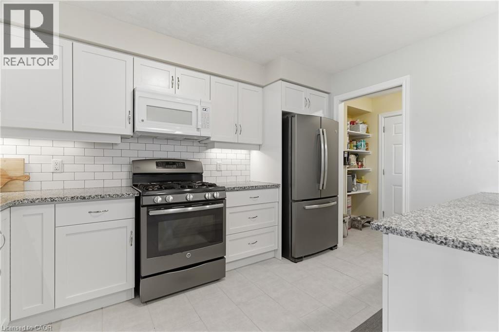 141 Couling Crescent, Guelph, Ontario  N1E 0K9 - Photo 11 - 40832530