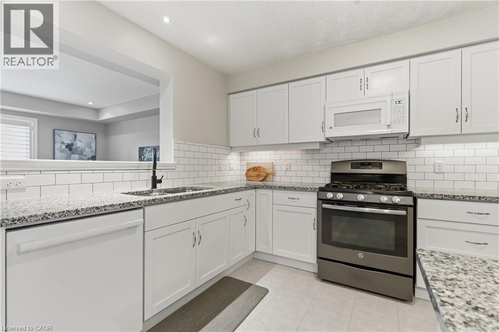 141 Couling Crescent, Guelph, Ontario  N1E 0K9 - Photo 12 - 40832530