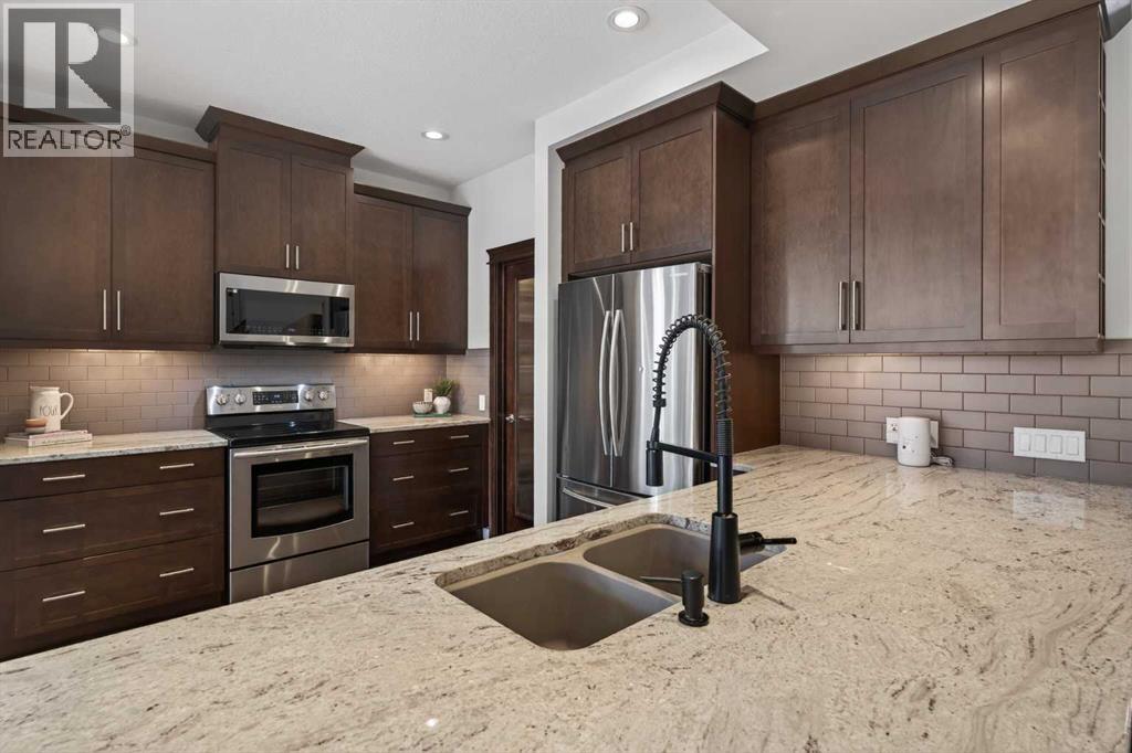 131 Ravenscroft Close SE, Airdrie, Alberta  T4A 0M1 - Photo 19 - A2303616