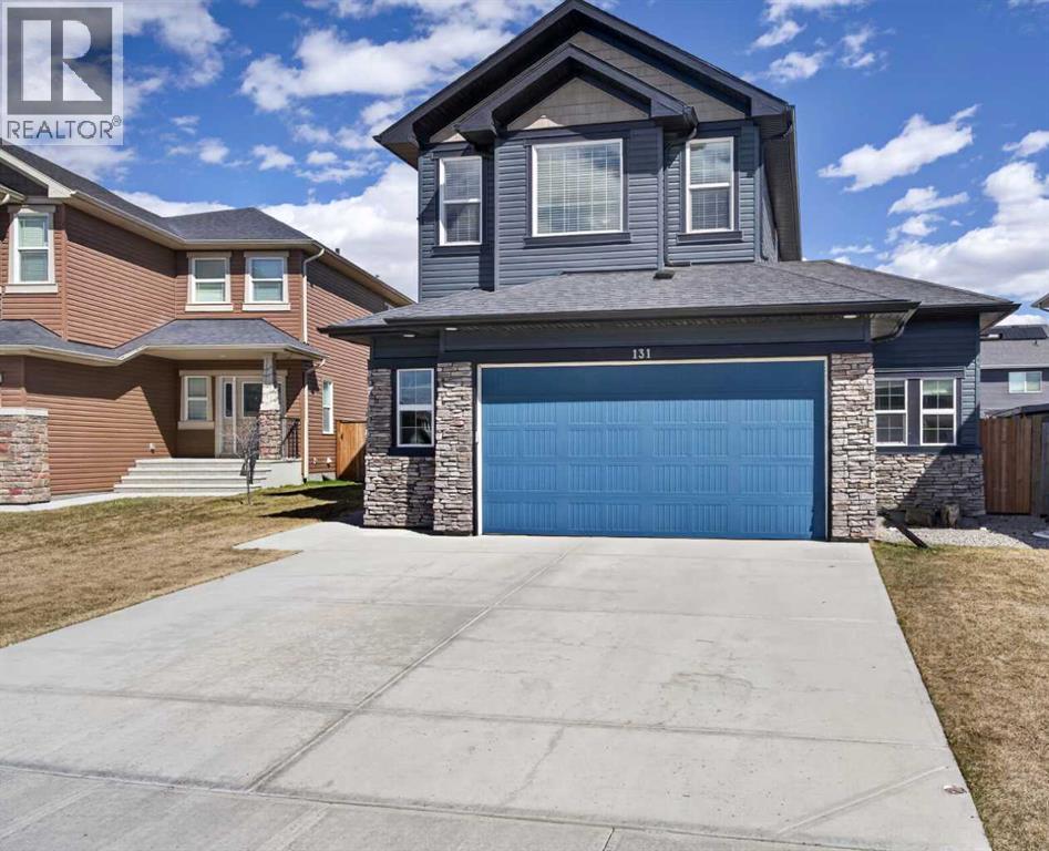 131 Ravenscroft Close SE, Airdrie, Alberta  T4A 0M1 - Photo 1 - A2303616