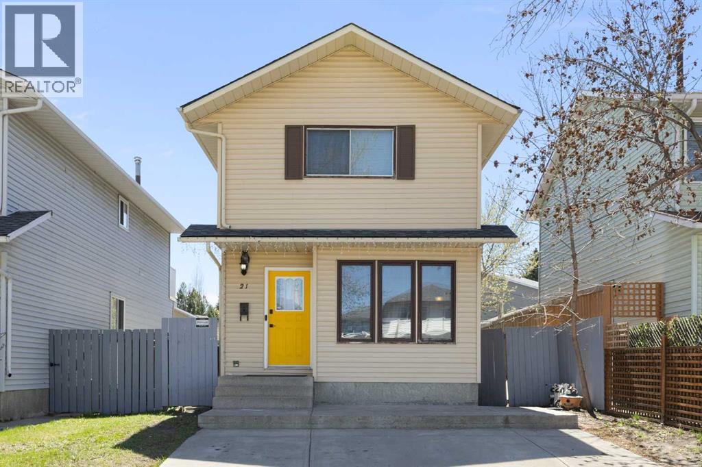 21 Mckernan Road SE, Calgary, Alberta  T2Z 1S7 - Photo 2 - A2309974