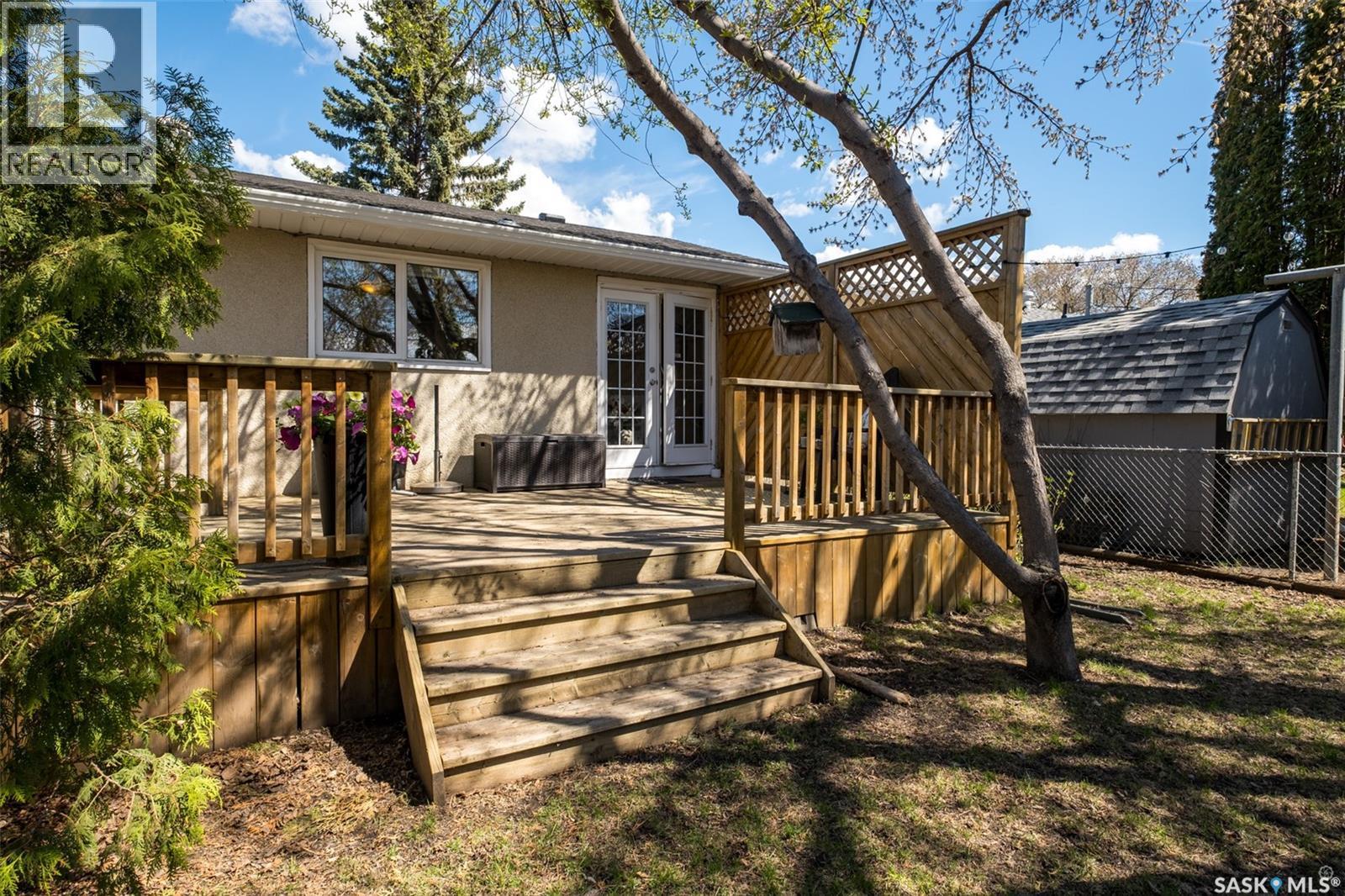 575 27th Street W, Prince Albert, Saskatchewan  S6V 4S4 - Photo 27 - SK036854