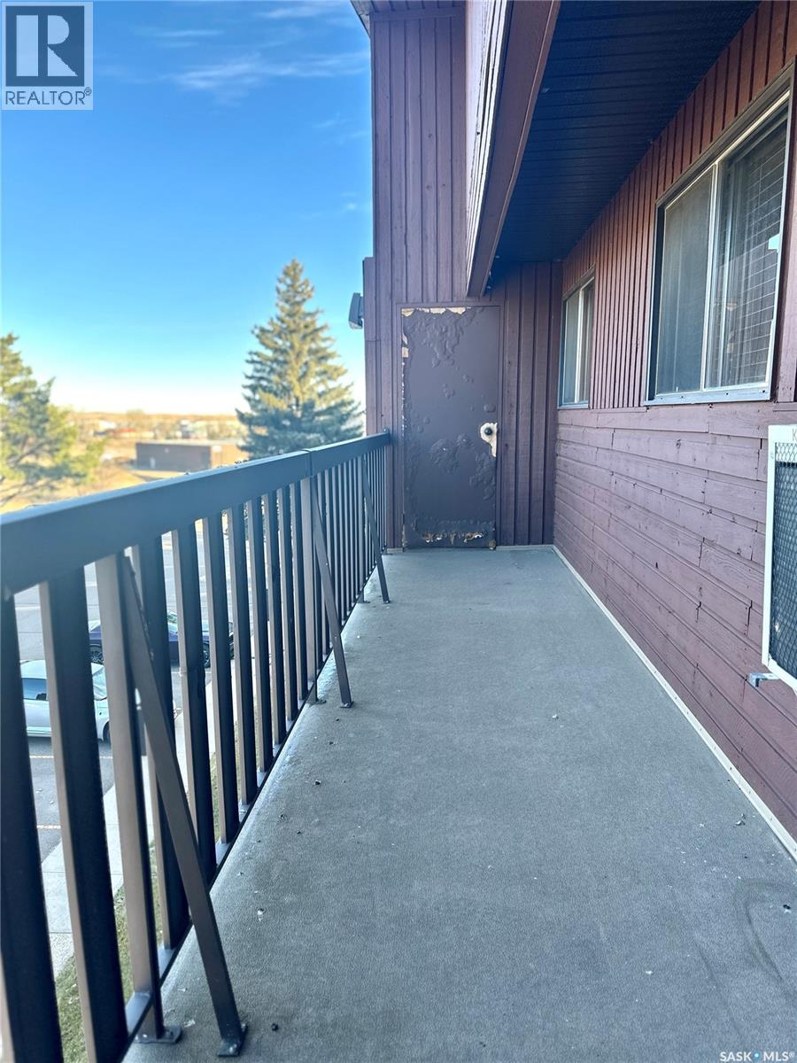 305 1110 9th Avenue Ne, Swift Current, Saskatchewan S9H 2S9 - Photo 14 - SK036790