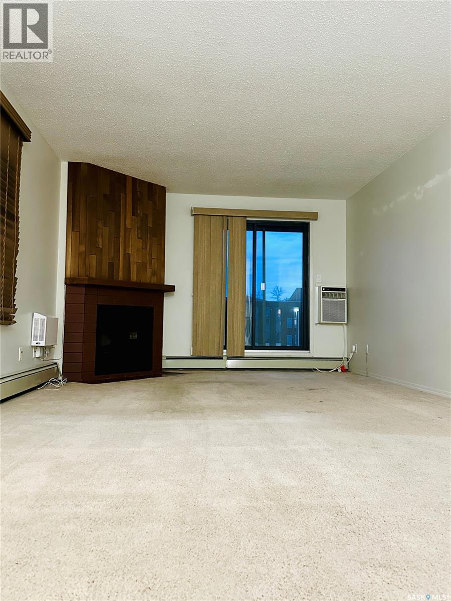 305 1110 9th Avenue Ne, Swift Current, Saskatchewan S9H 2S9 - Photo 2 - SK036790