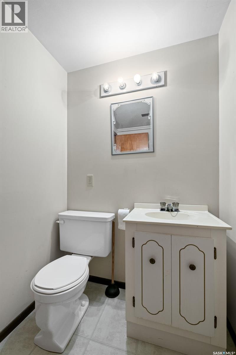 21 Merlin Crescent N, Regina, Saskatchewan  S4R 3E2 - Photo 25 - SK036742
