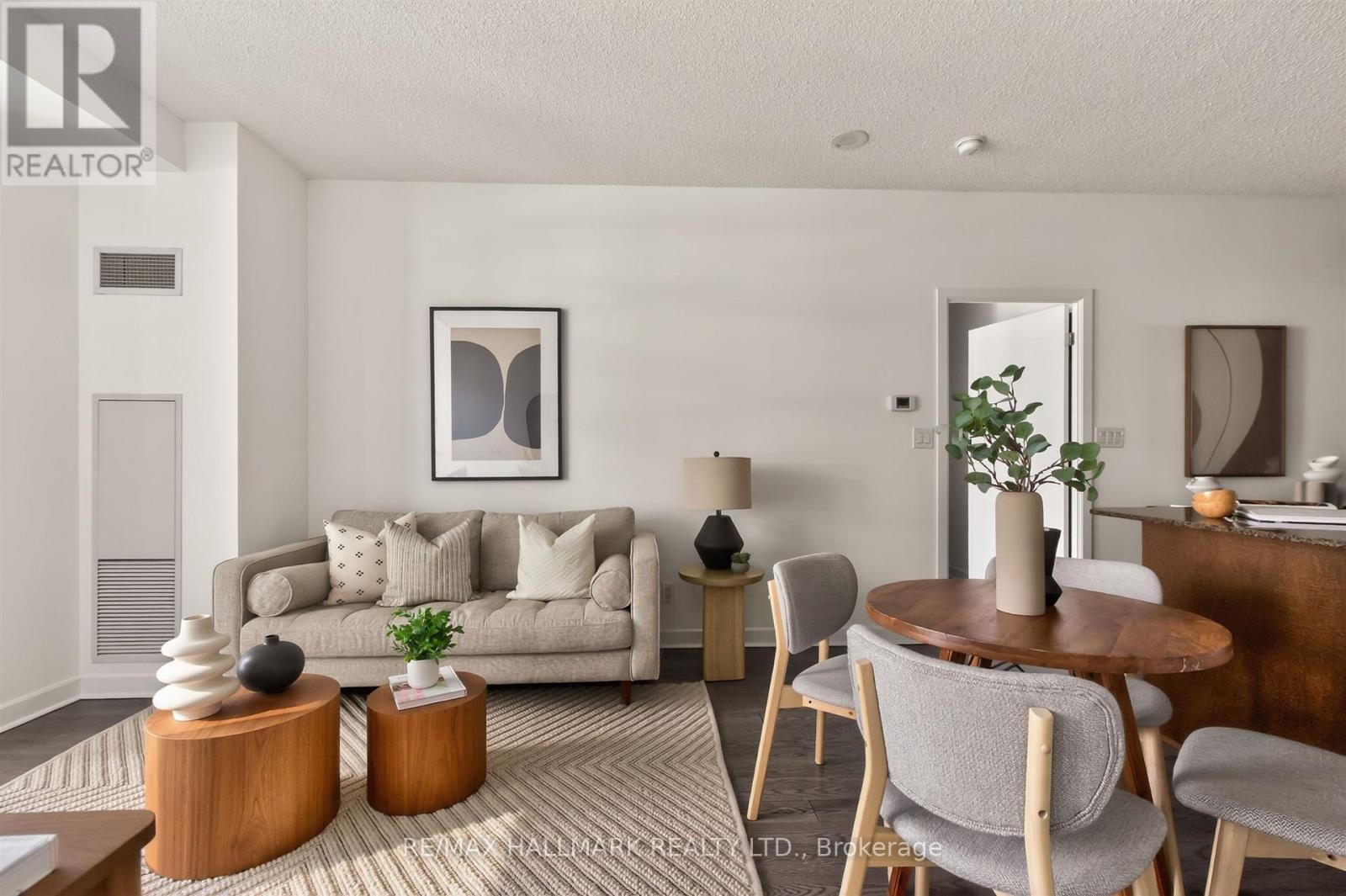 2211 - 18 Harbour Street, Toronto, Ontario M6J 2Z6 - Photo 10 - C13161784