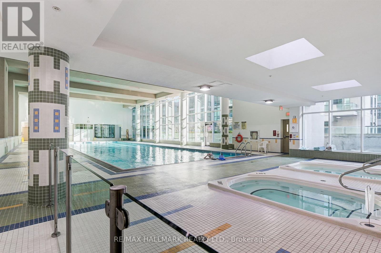 2211 - 18 Harbour Street, Toronto, Ontario M6J 2Z6 - Photo 32 - C13161784