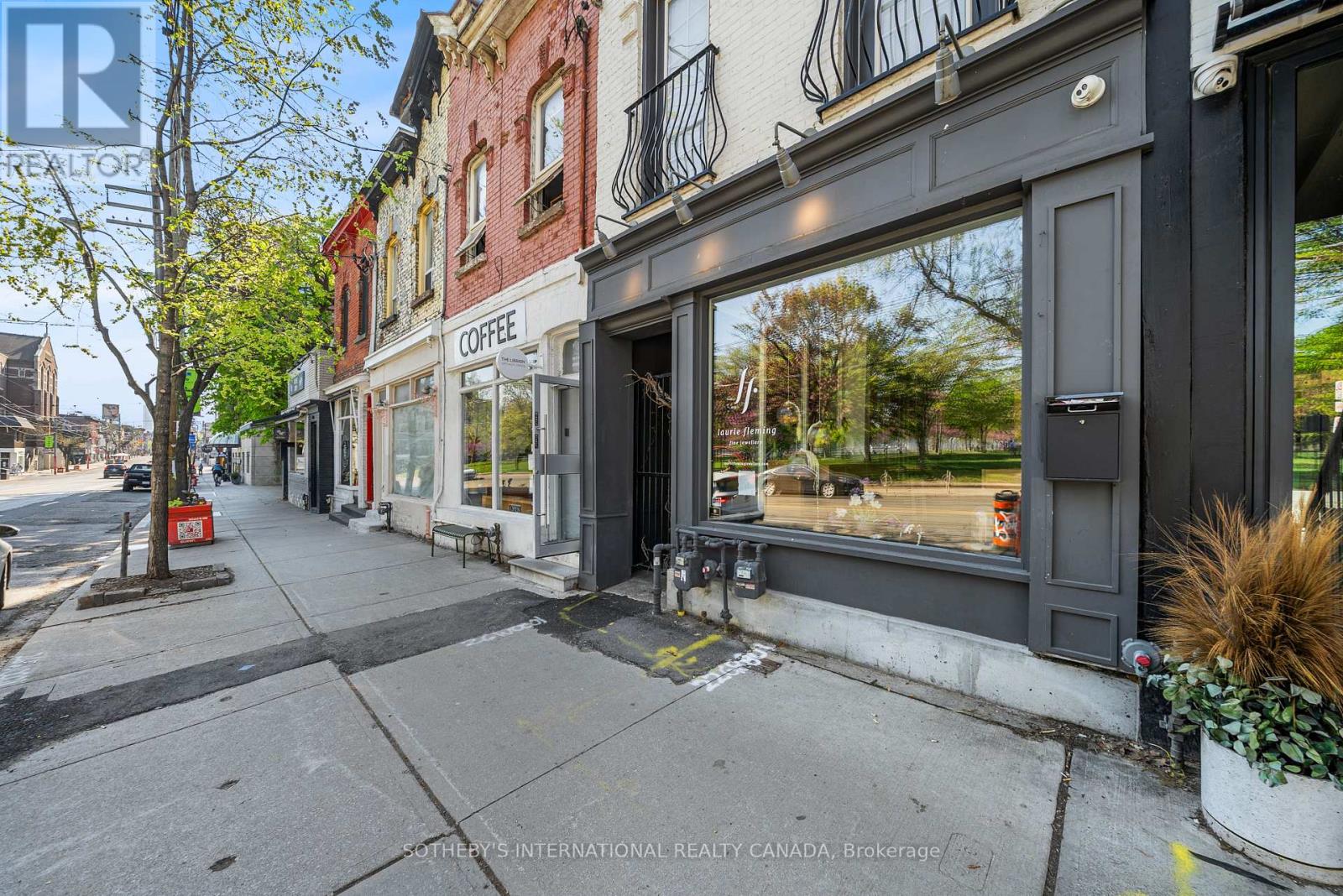 919 Queen Street W, Toronto, Ontario  M6J 1G5 - Photo 18 - C13161918
