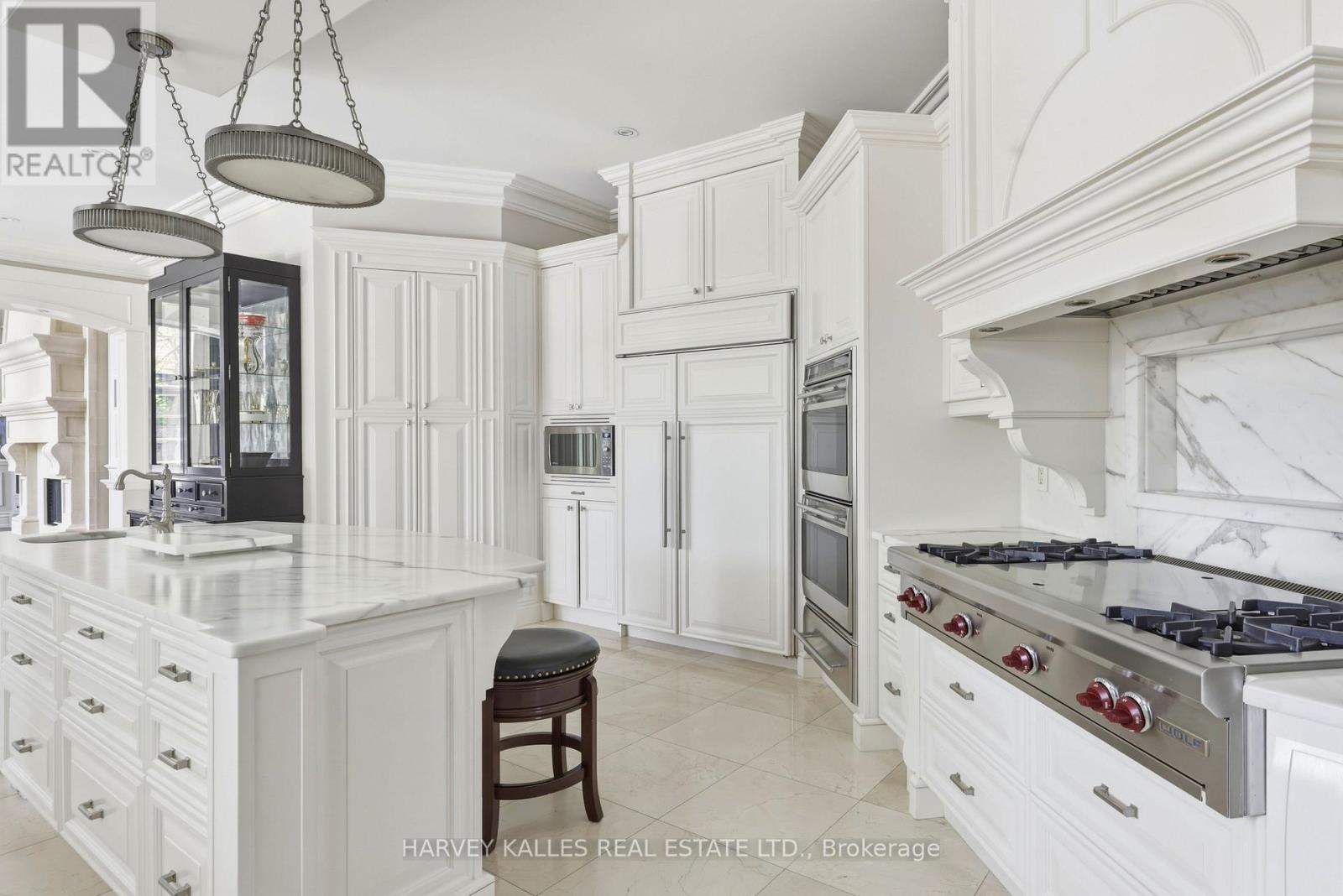 11 Doon Road, Toronto, Ontario  M2L 1M1 - Photo 16 - C13162042