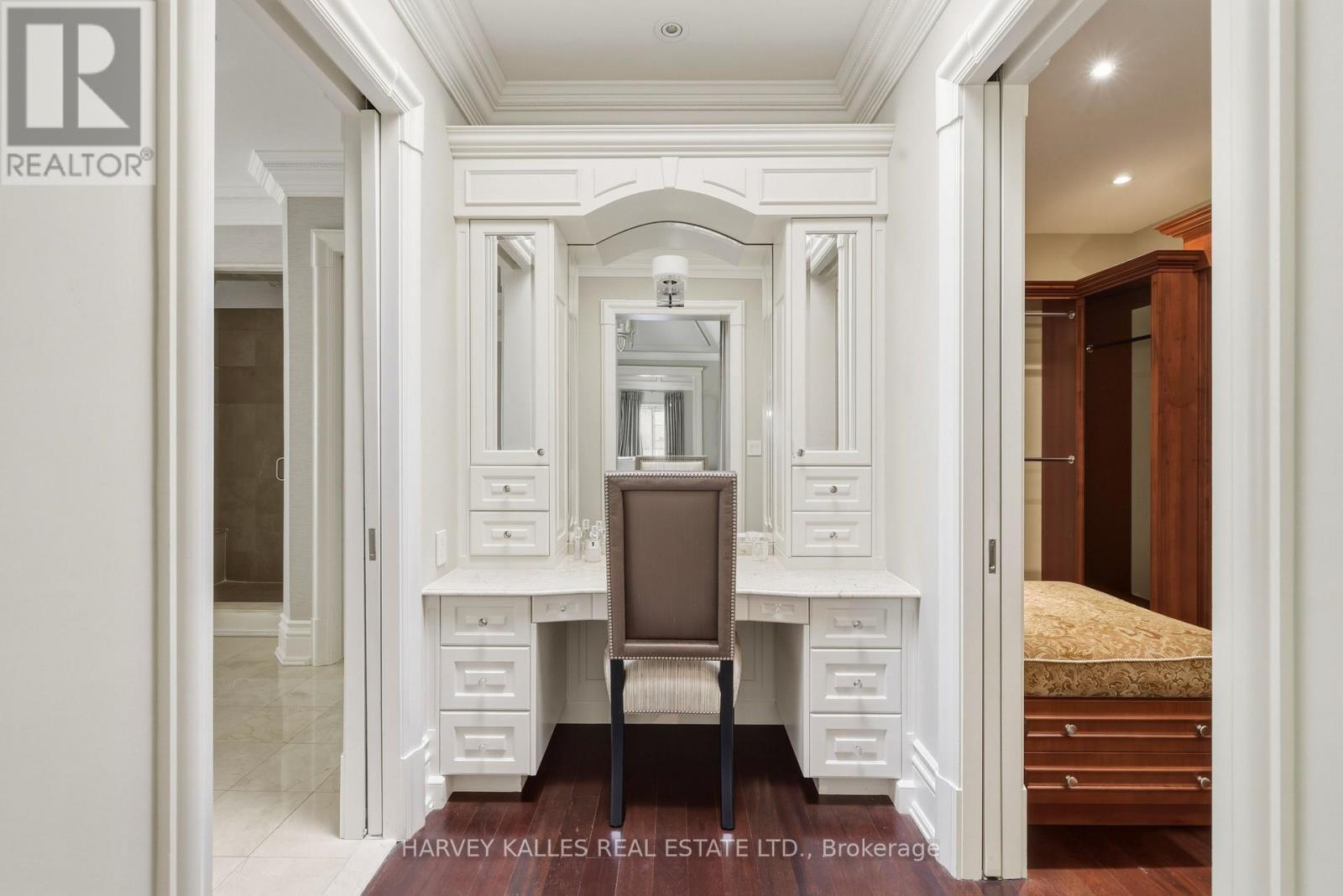 11 Doon Road, Toronto, Ontario  M2L 1M1 - Photo 28 - C13162042
