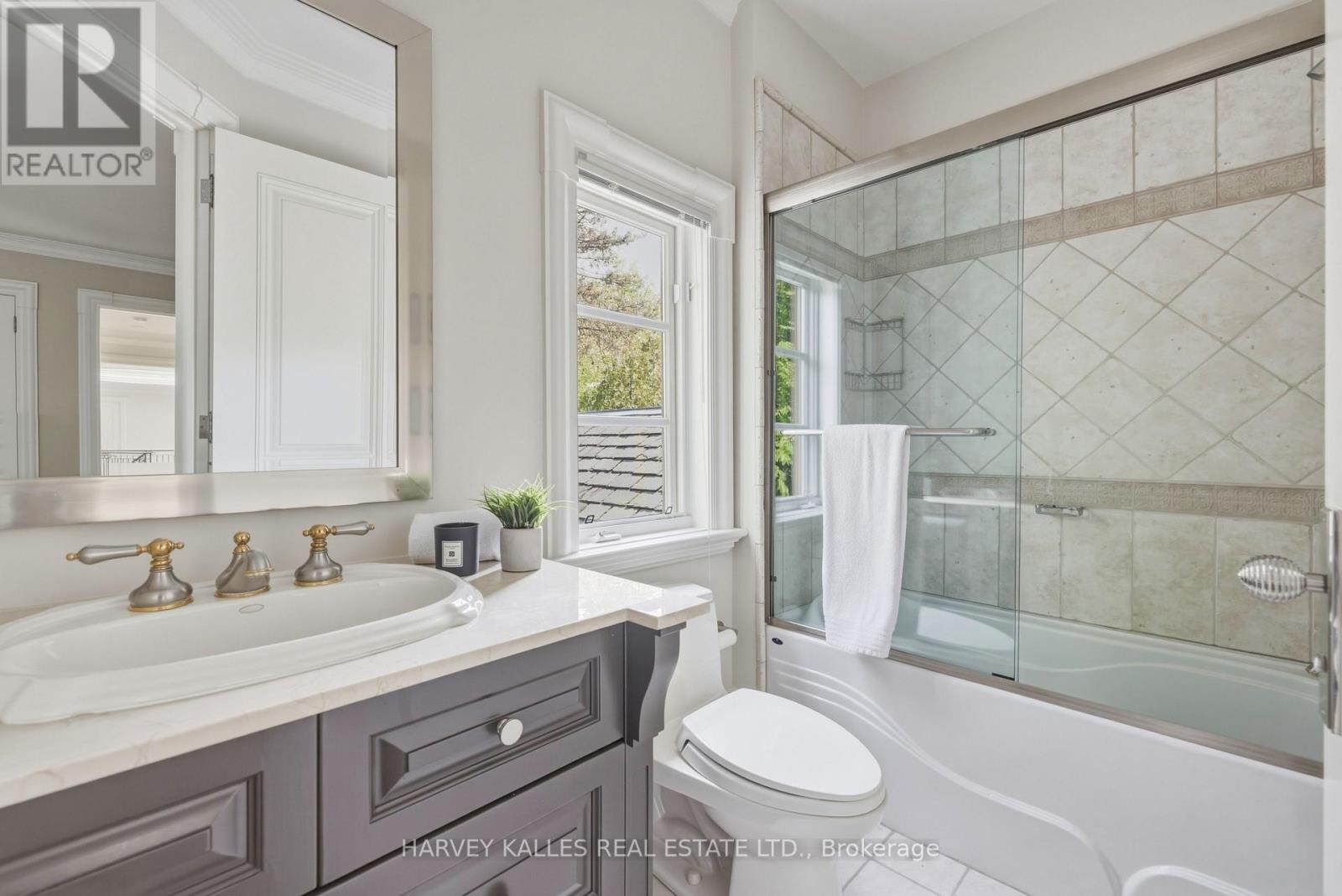 11 Doon Road, Toronto, Ontario  M2L 1M1 - Photo 38 - C13162042