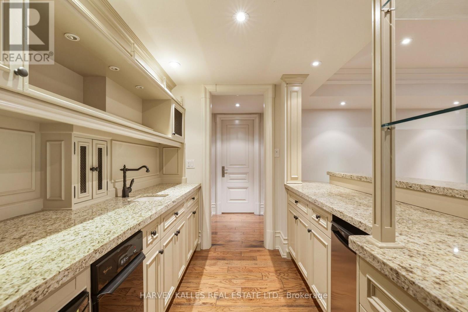 11 Doon Road, Toronto, Ontario  M2L 1M1 - Photo 41 - C13162042