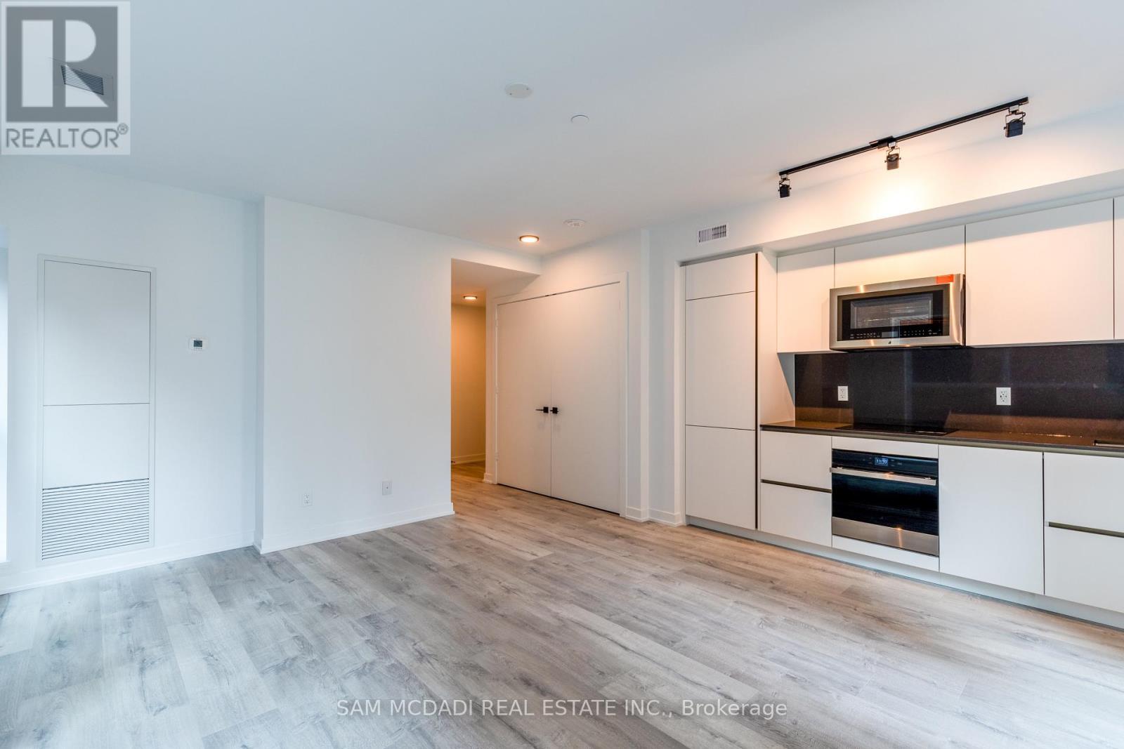 602 - 327 King Street W, Toronto, Ontario  M5V 1J5 - Photo 17 - C13162074