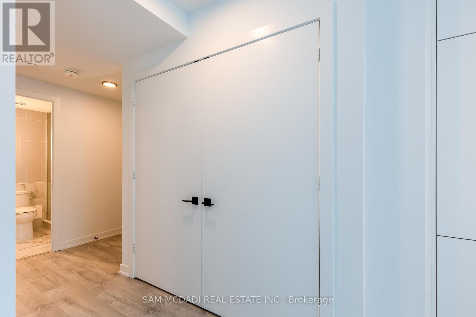 602 - 327 King Street W, Toronto, Ontario  M5V 1J5 - Photo 21 - C13162074