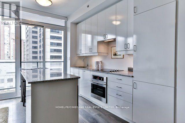 1110 - 426 University Avenue, Toronto, Ontario  M5G 1S9 - Photo 4 - C13162084
