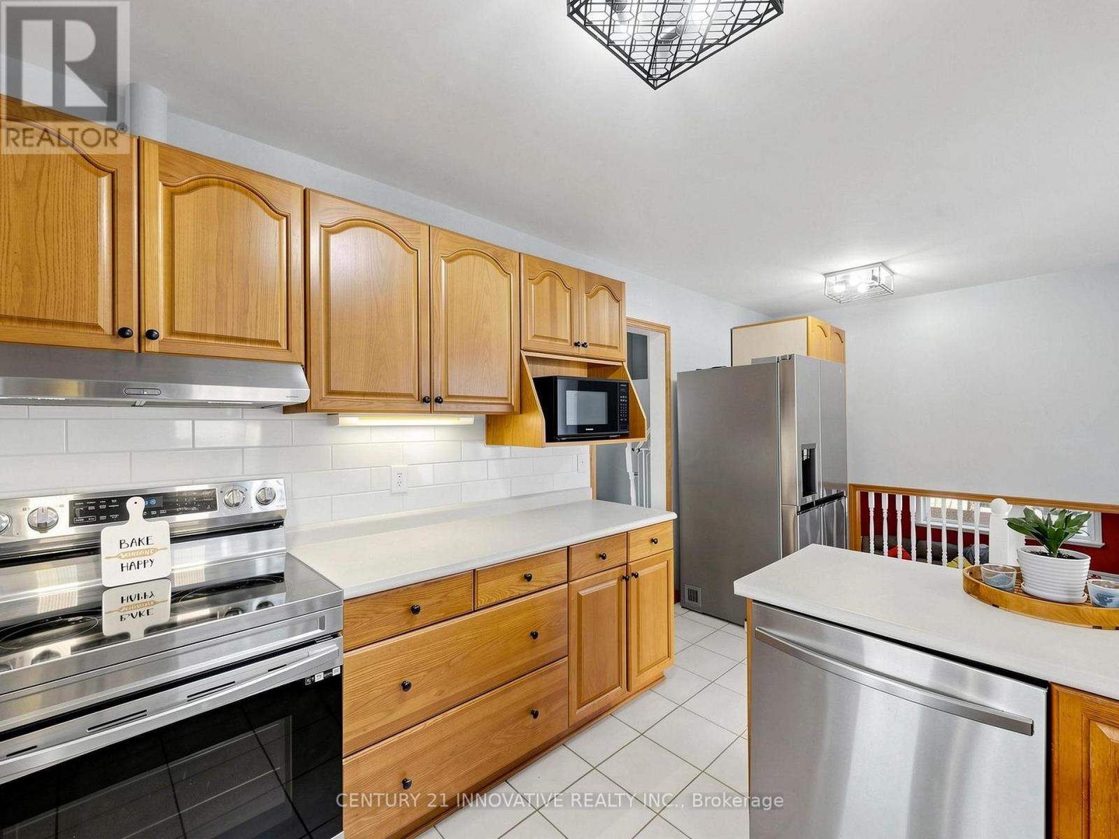 36 Deerpark Crescent, Clarington, Ontario  L1C 3M3 - Photo 12 - E13162060