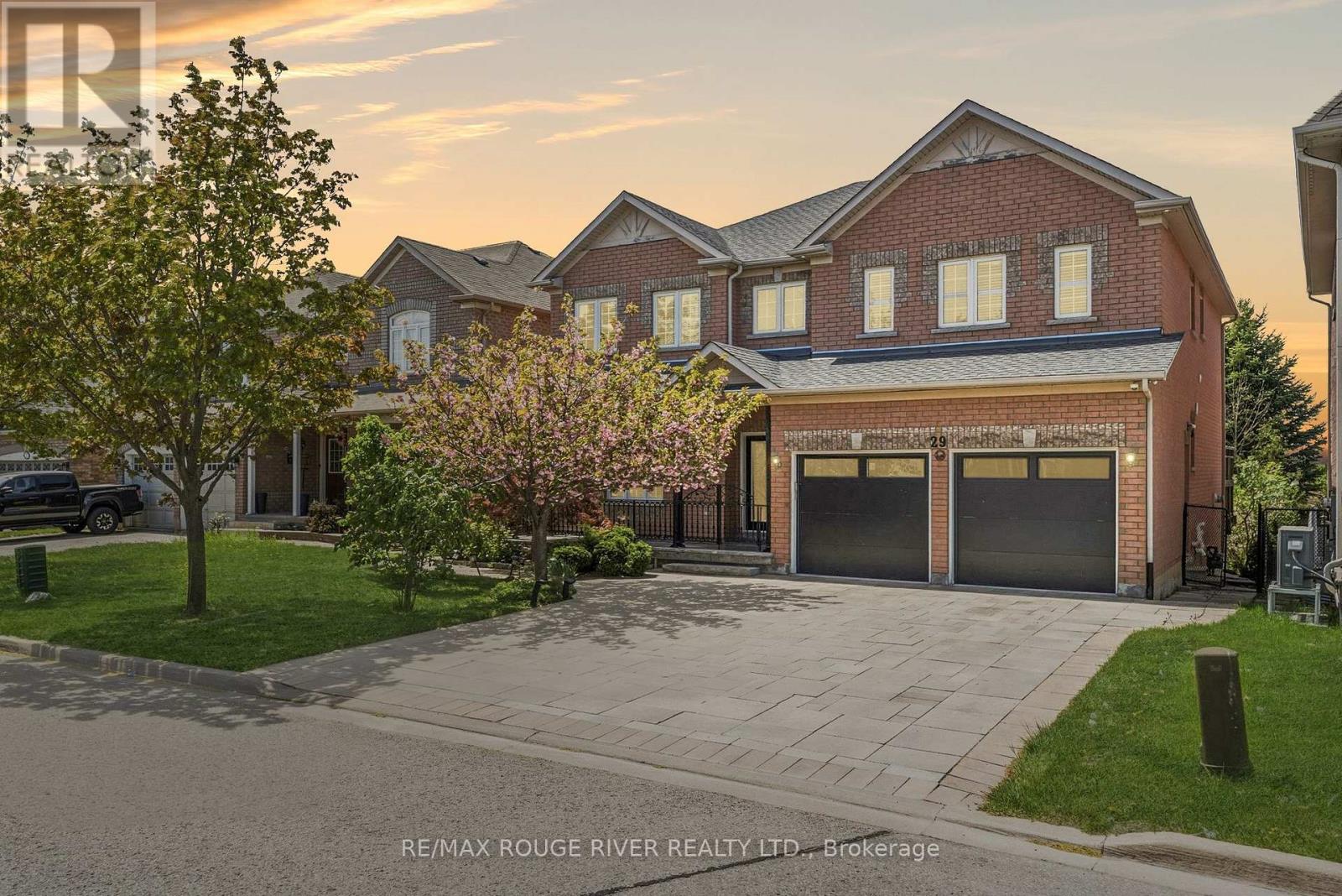 29 SHELDON DRIVE, Ajax, Ontario