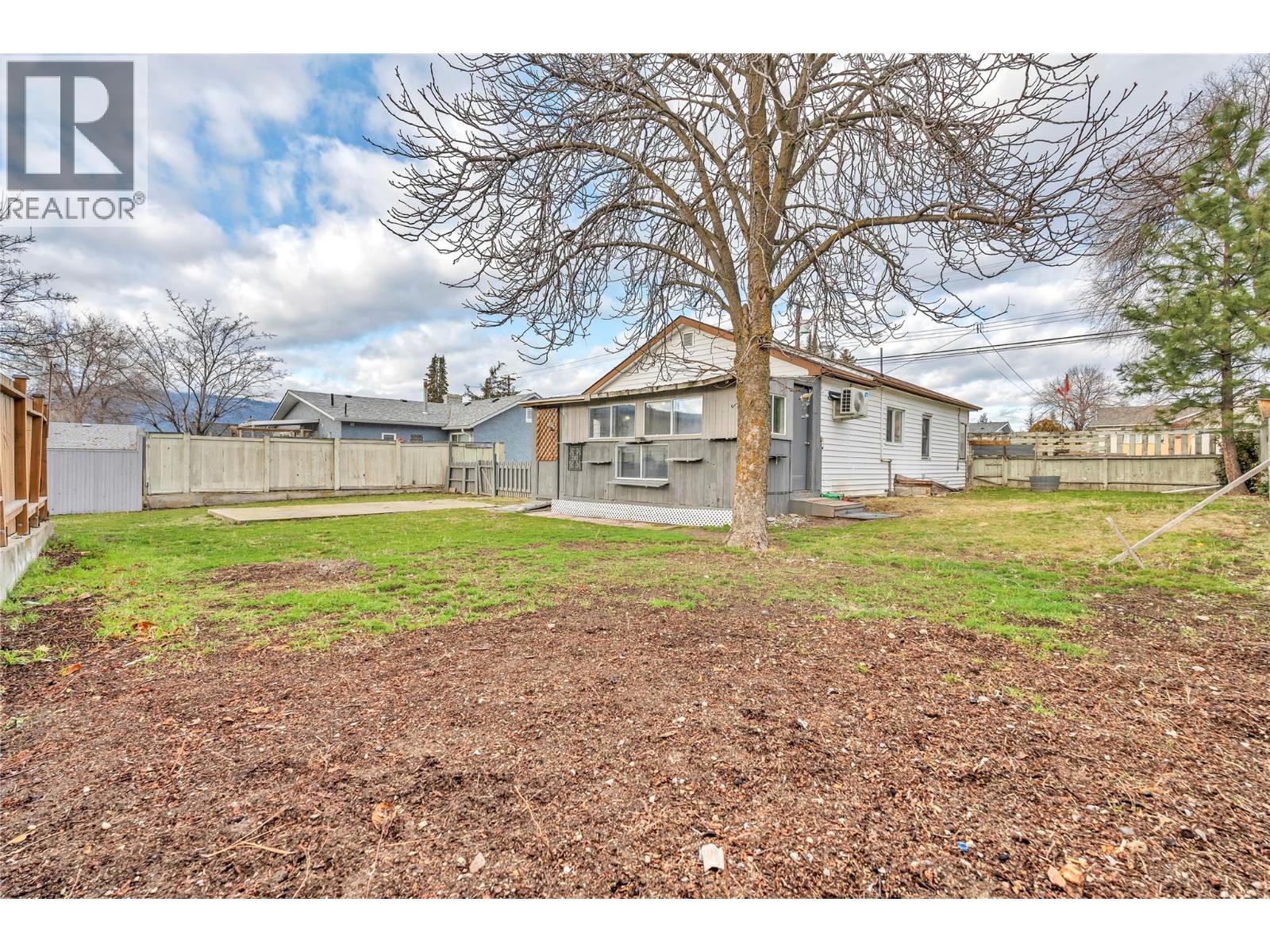 1190 Penticton Avenue, Penticton, British Columbia