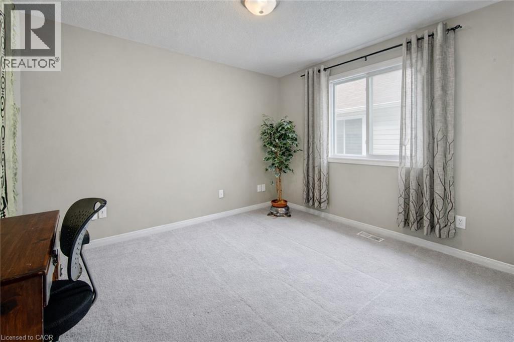 699 Commonwealth Crescent, Kitchener, Ontario  N2E 4J8 - Photo 22 - 40828071
