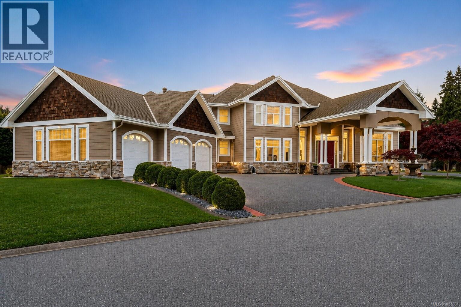 6797 Hampton Pl, Duncan, British Columbia