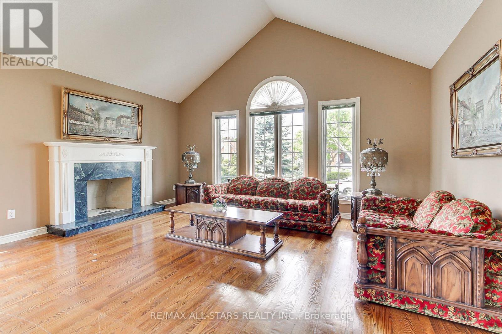 41 Captain Armstrong Lane, Markham, Ontario  L3P 3E1 - Photo 10 - N13161920