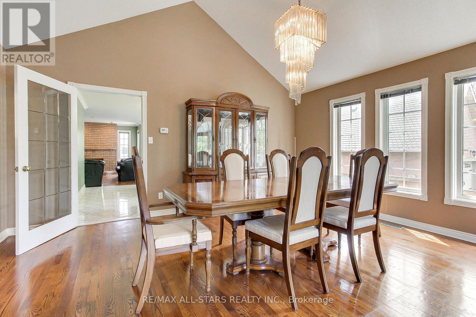 41 Captain Armstrong Lane, Markham, Ontario  L3P 3E1 - Photo 13 - N13161920