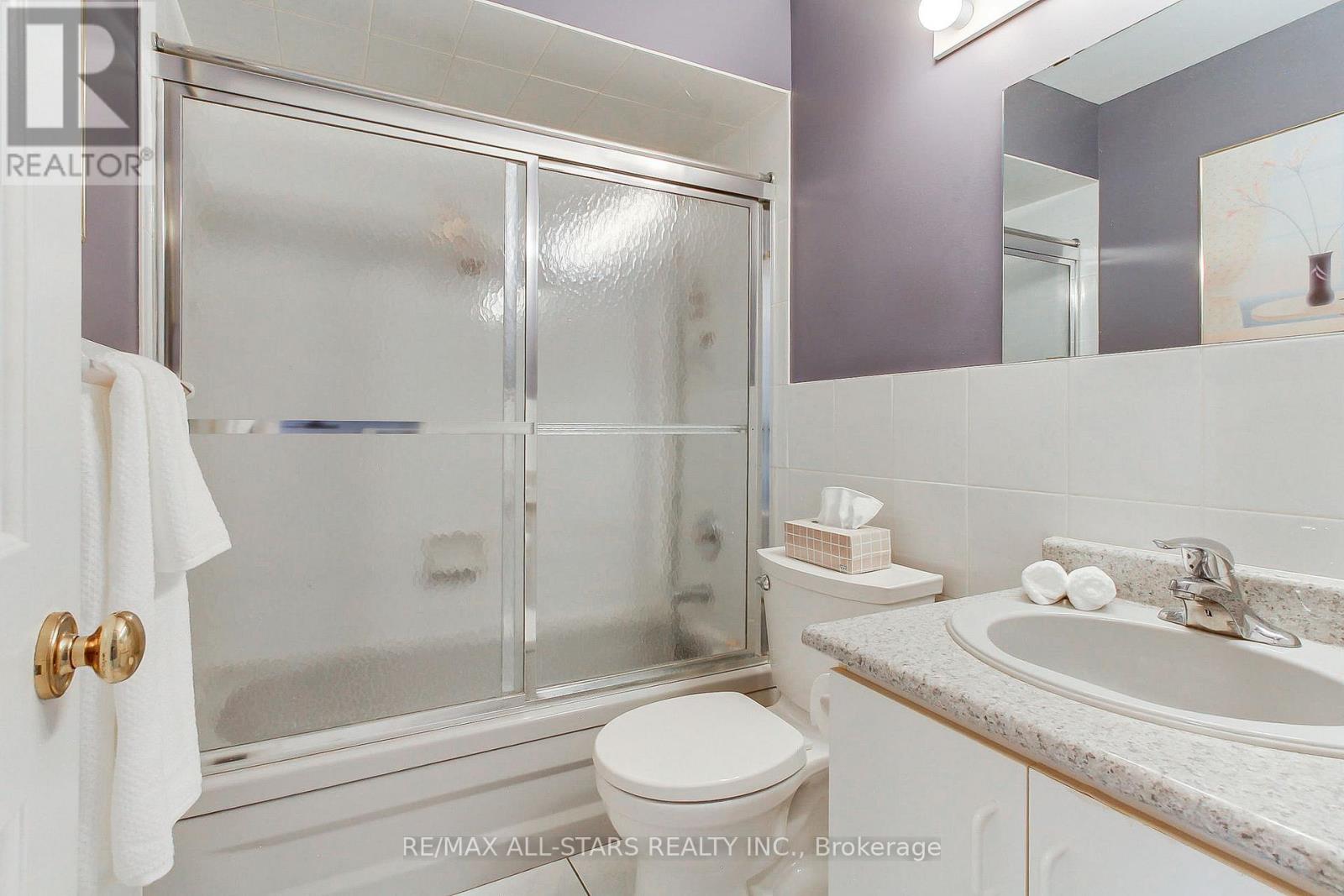 41 Captain Armstrong Lane, Markham, Ontario  L3P 3E1 - Photo 35 - N13161920