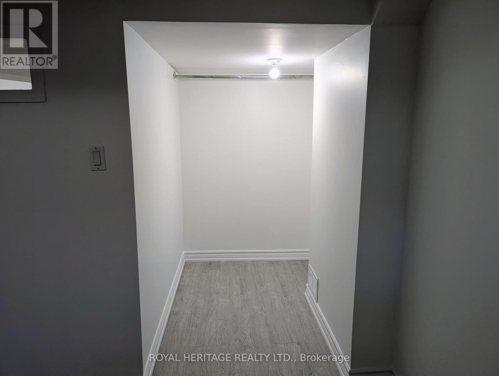 46 Solace Road, Markham (Greensborough), Ontario  L6E 0A3 - Photo 3 - N13162072