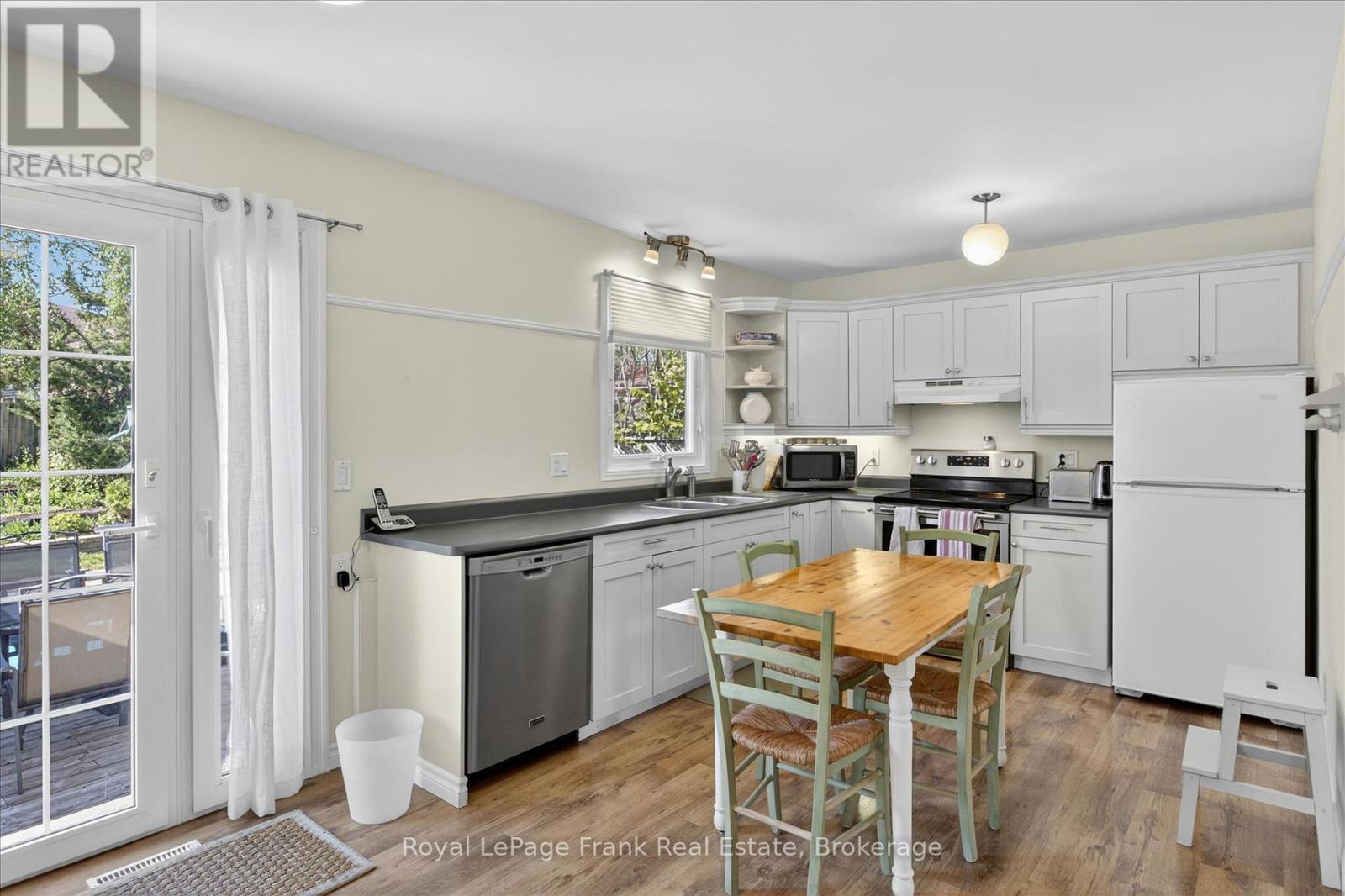 4 Bayleaf Court, Peterborough, Ontario  K9K 1A3 - Photo 11 - X13162108
