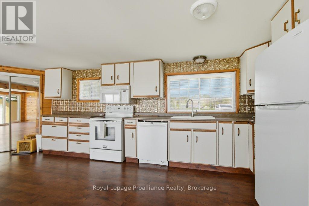 22579 Loyalist Parkway, Quinte West, Ontario  K8V 5P6 - Photo 17 - X13162208