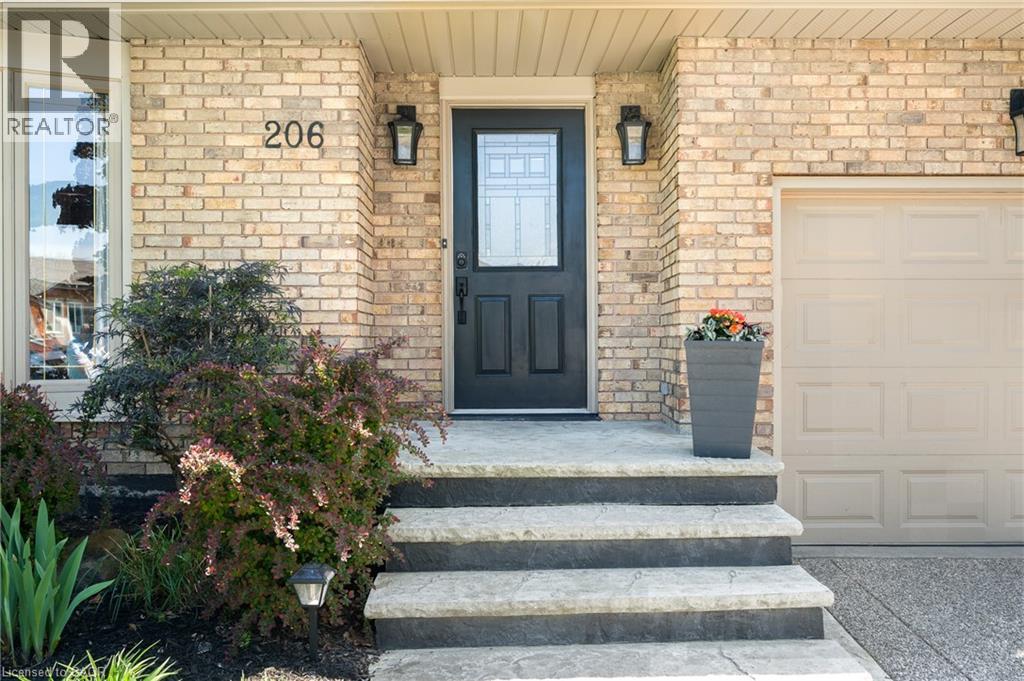 206 Athenia Drive, Stoney Creek, Ontario  L8J 1V8 - Photo 6 - 40832378