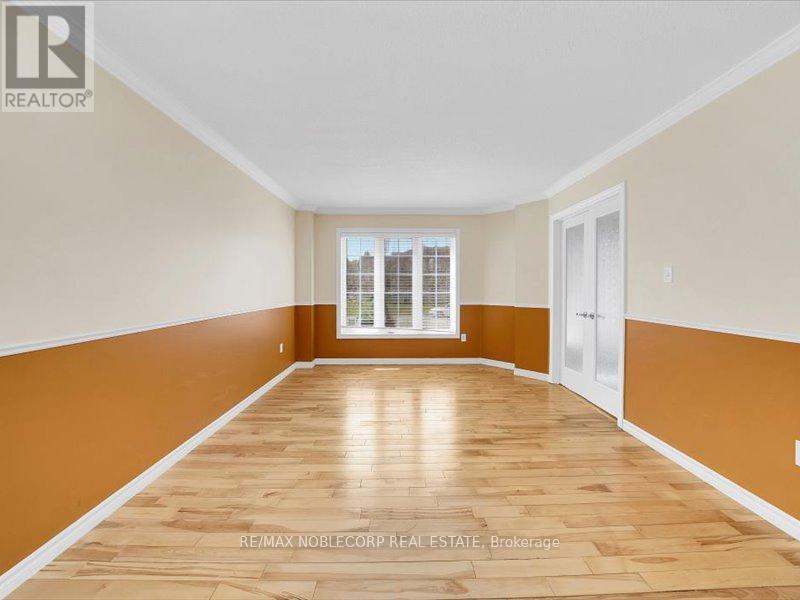66 Stoneybrook Crescent, Barrie (Ardagh), Ontario  L4N 0A6 - Photo 18 - S13161964