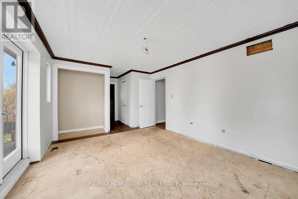 66 Stoneybrook Crescent, Barrie (Ardagh), Ontario  L4N 0A6 - Photo 25 - S13161964