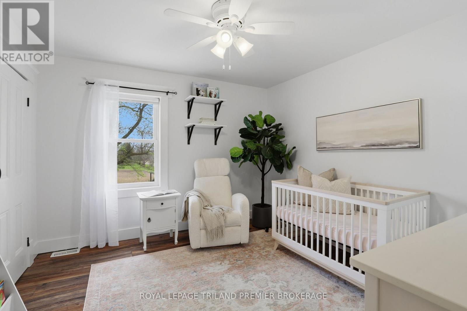 8306 Parkhouse Drive, Strathroy-Caradoc, Ontario  N0L 1W0 - Photo 19 - X13162114