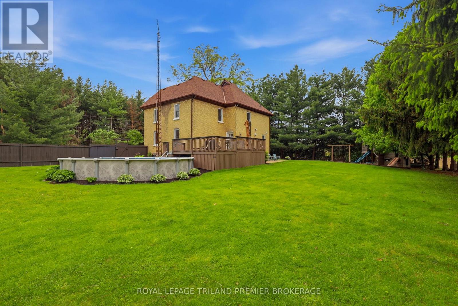 8306 Parkhouse Drive, Strathroy-Caradoc, Ontario  N0L 1W0 - Photo 39 - X13162114