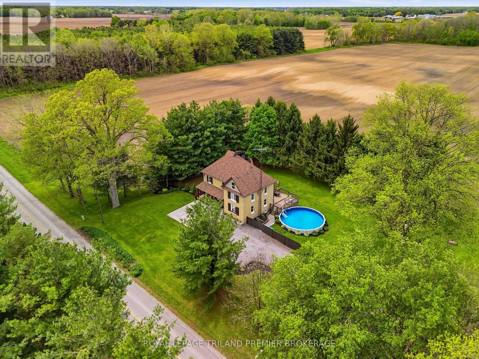 8306 Parkhouse Drive, Strathroy-Caradoc, Ontario  N0L 1W0 - Photo 42 - X13162114