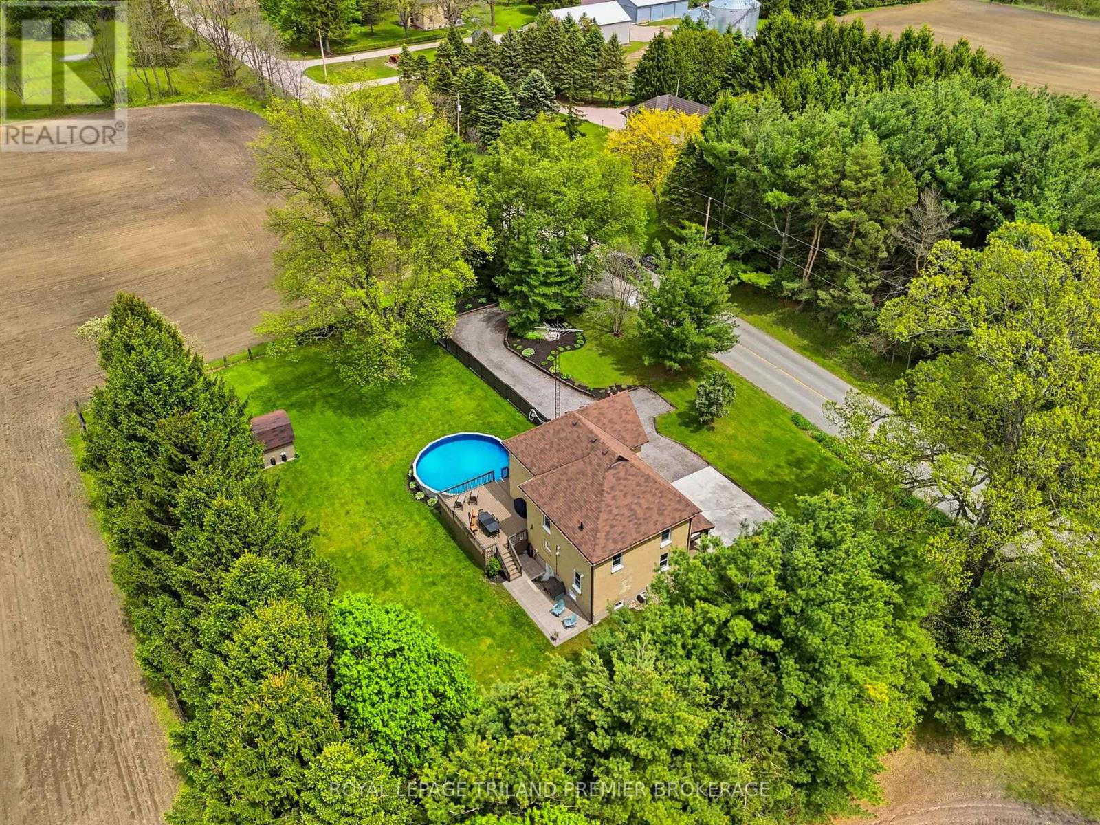 8306 Parkhouse Drive, Strathroy-Caradoc, Ontario  N0L 1W0 - Photo 46 - X13162114