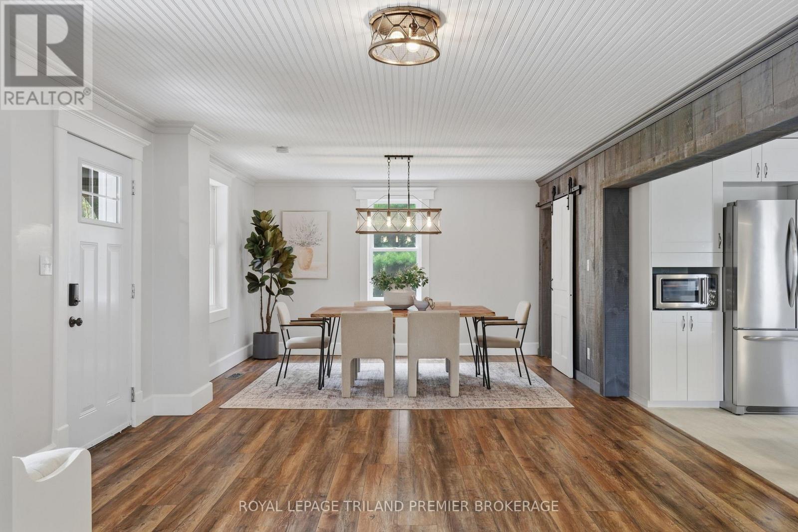8306 Parkhouse Drive, Strathroy-Caradoc, Ontario  N0L 1W0 - Photo 6 - X13162114