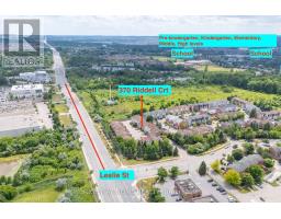 21 - 370 RIDDELL COURT, Newmarket, Ontario
