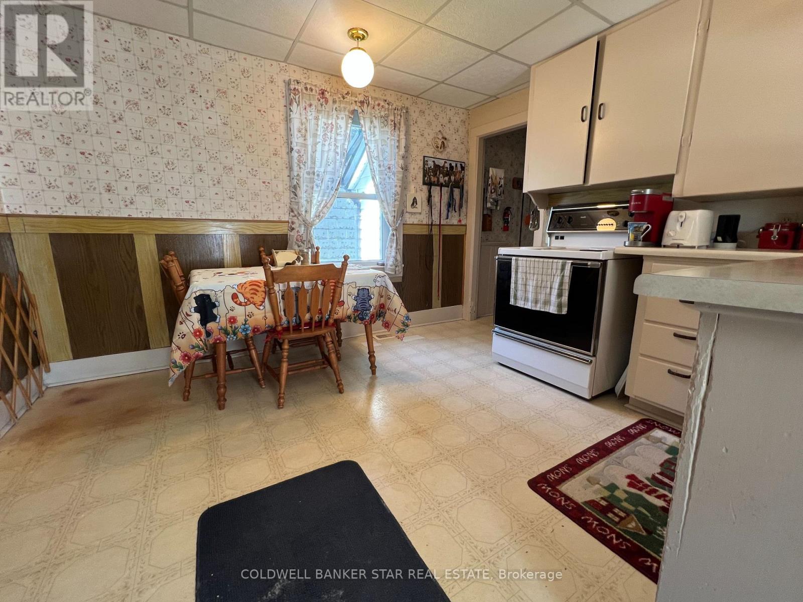 17 James Street, Strathroy-Caradoc, Ontario  N7G 1S6 - Photo 7 - X13162348