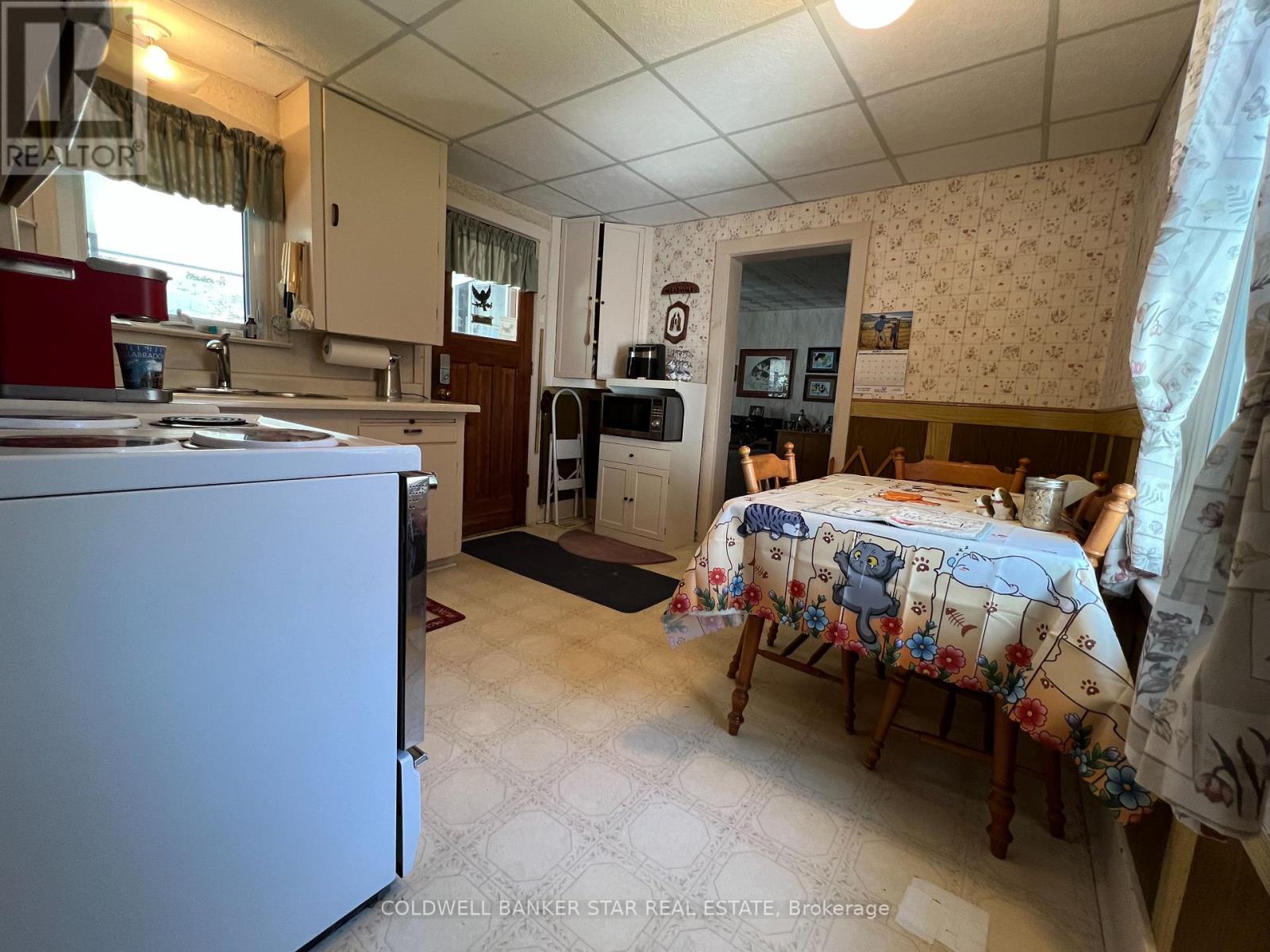 17 James Street, Strathroy-Caradoc, Ontario  N7G 1S6 - Photo 8 - X13162348