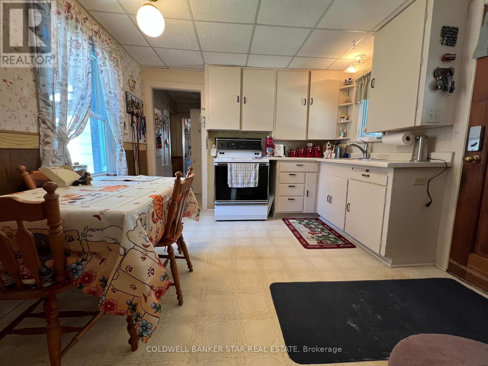 17 James Street, Strathroy-Caradoc, Ontario  N7G 1S6 - Photo 9 - X13162348