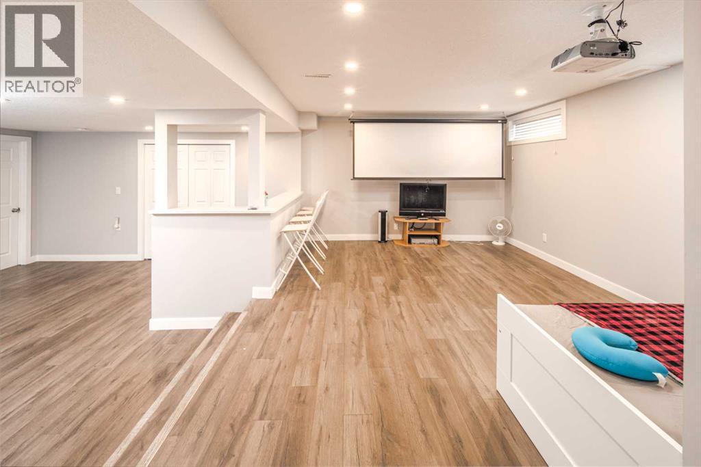 180 Woodglen Way SW, Calgary, Alberta  T2W 4T3 - Photo 23 - A2312843