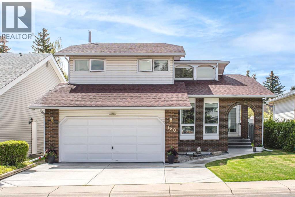 180 Woodglen Way SW, Calgary, Alberta