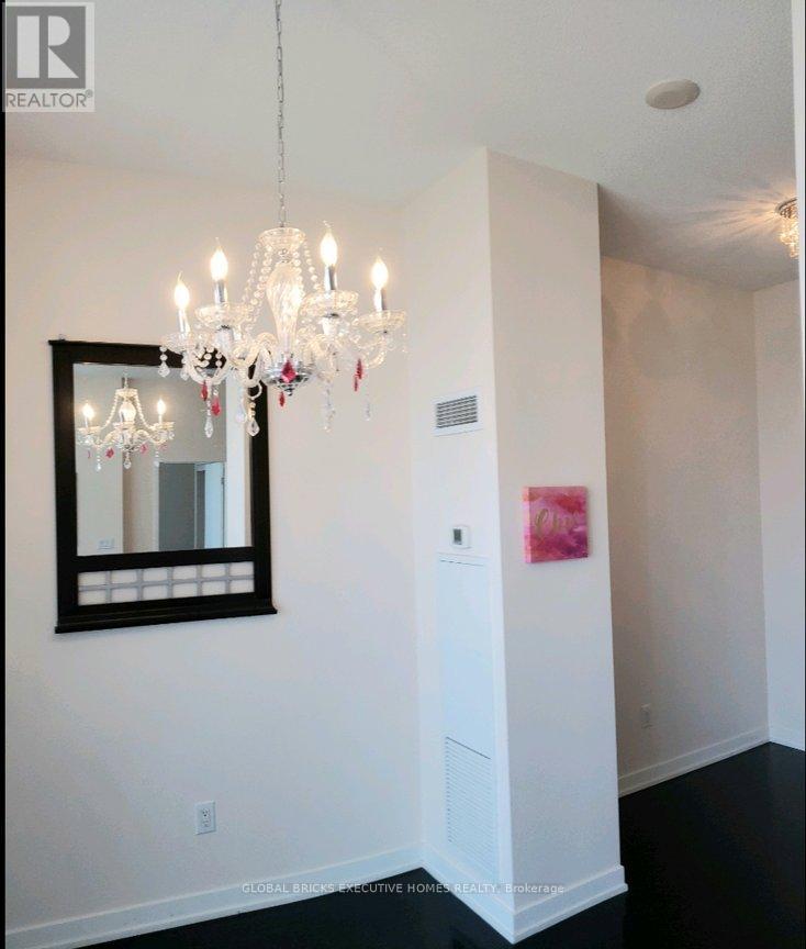 408 - 365 Prince Of Wales Drive, Mississauga, Ontario  L5B 0G6 - Photo 8 - W12743164